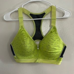 VICTORIA’S SECRET SPORTS BRA
